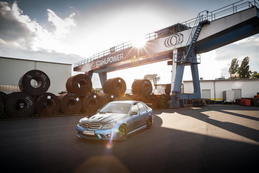  Mercedes-Benz C63 AMG by Carbonfiber Dynamics 2015 года  (фото 3 из 4)